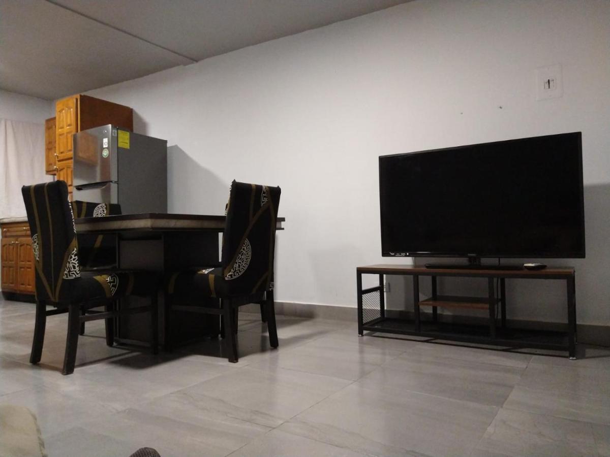 Casa M&J Cd. Juarez Apartman Kültér fotó
